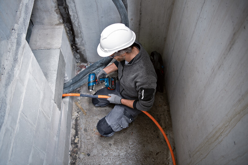 Фен строительный Bosch Professional GHG 18V-50 (0.601.2A6.500) без АКБ и ЗУ