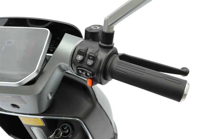Електроскутер Sunra K6 Silver