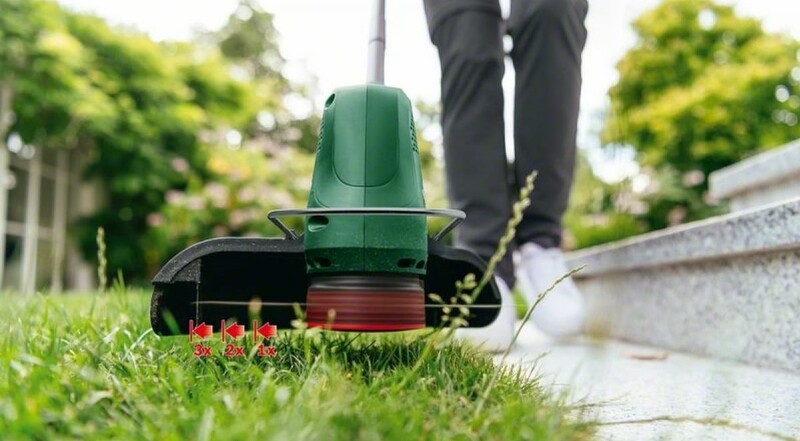 Тример Bosch UniversalGrassCut 18V-26 без АКБ та ЗП (0.600.8C1.D04)