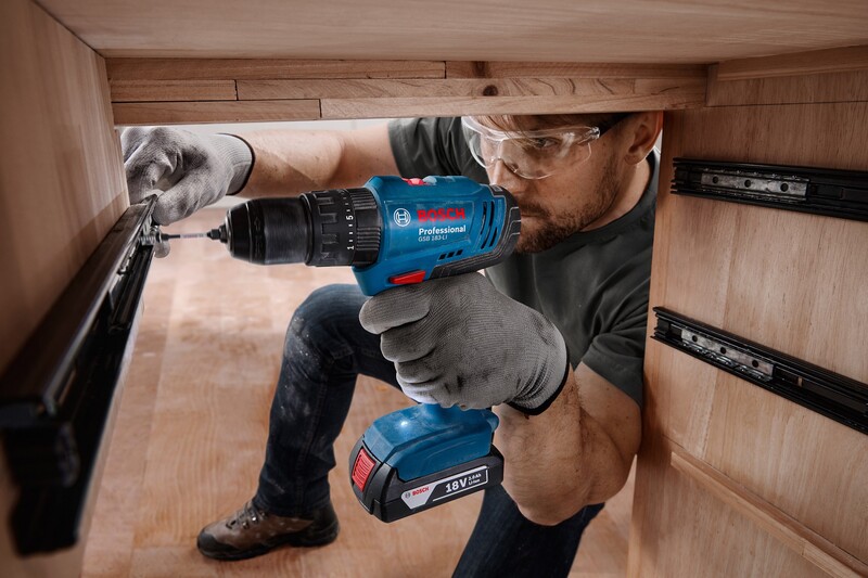 Дриль-шурупокрут Bosch Professional GSB 183-LI 18В (0.601.9K9.101)