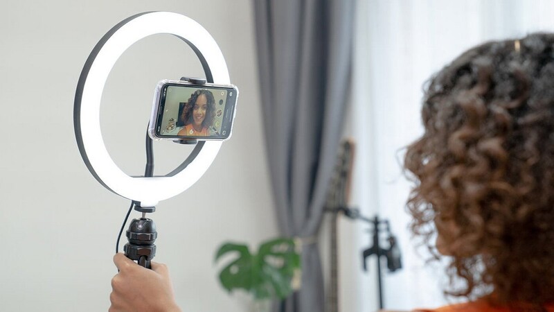 Кільцева LED-лампа Streamplify Light 10 (SPIR-LZ10112.11)
