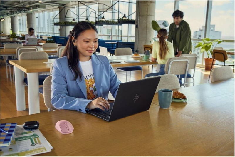 Мышь беспроводная HP 400 Quiet Pink Wireless (AZ7B5AA)
