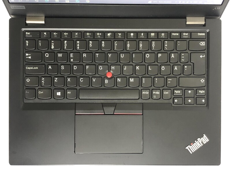 Ноутбук Lenovo ThinkPad L13 / 13.3" (1366х768) / i3-10110U / 4GB / 256GB SSD / Win10Pro - Б/в