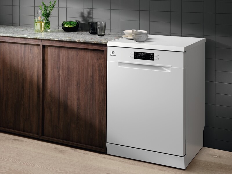 Посудомийна машина Electrolux ESA47210SW