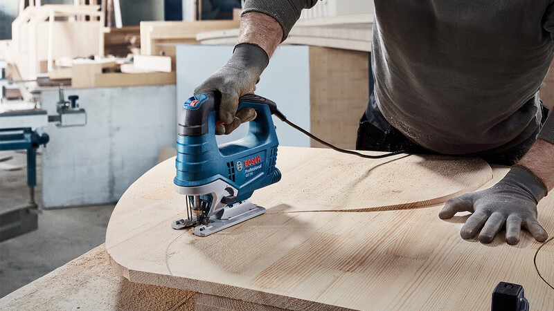 Лобзик Bosch Professional GST 750 (0.601.5B4.121)