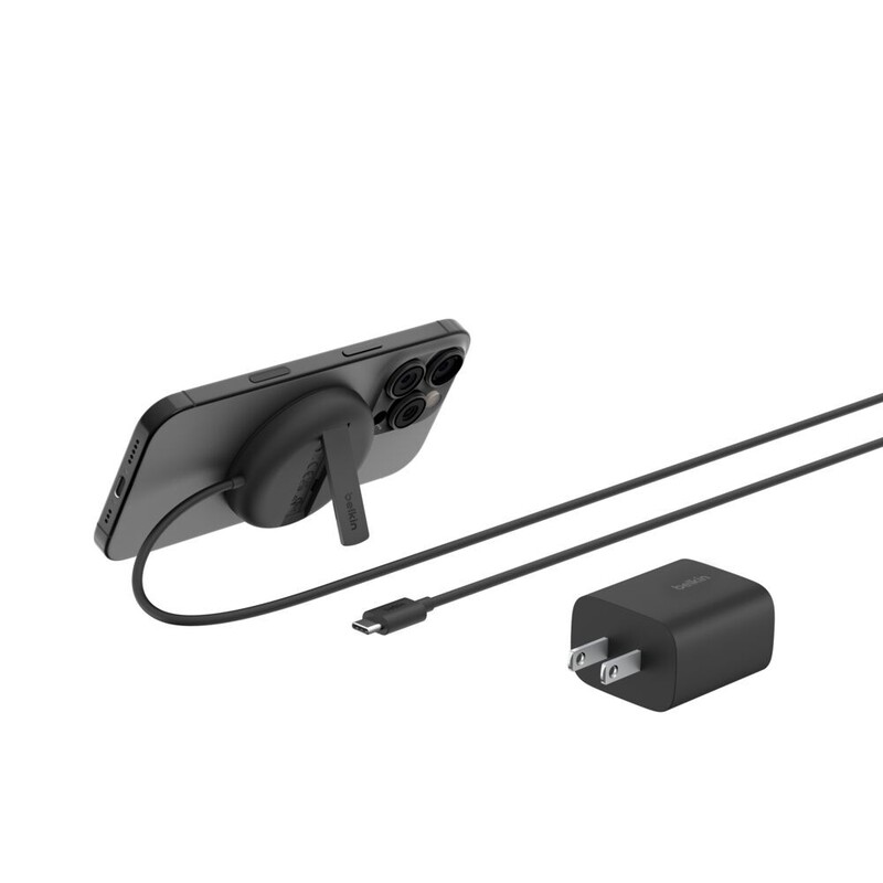 Бездротовий зарядний пристрій Belkin UltraCharge Magnetic Kickstand 15W Black (WIA011HQBK)