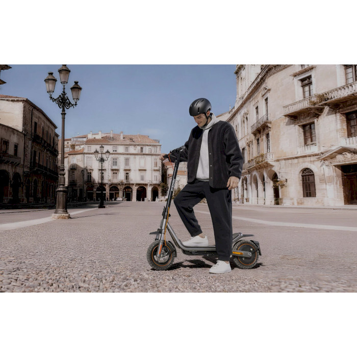 Електросамокат Xiaomi Electric Scooter 6 Pro GL Black BHR08QQGL
