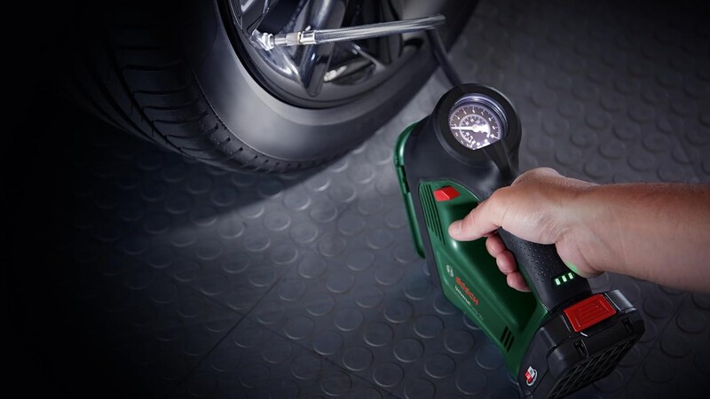 Автомобільний компресор Bosch UniversalPump 18В (0.603.947.100) без АКБ та ЗП