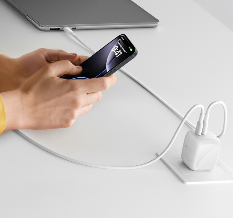 Мережевий зарядний пристрій Belkin BoostCharge Pro New Dual USB-C GaN Wall Charger 67W + USB-C 1м White (WCH020KQ2MWH-B6)