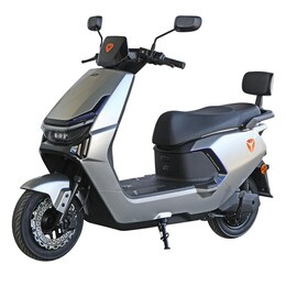 Електроскутер Yadea GT35 Silver