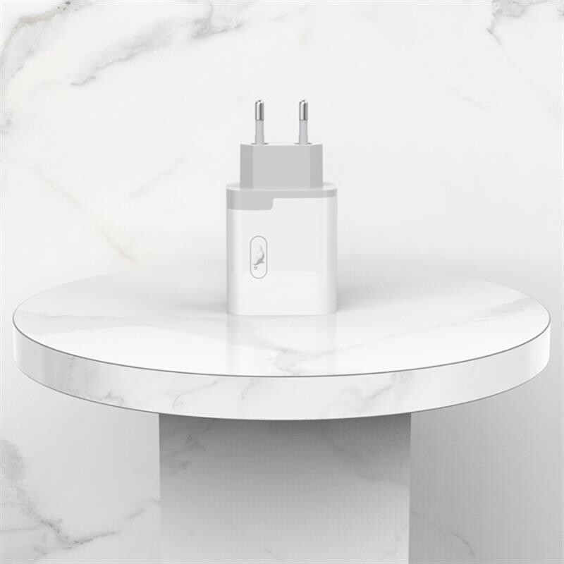 Зарядний пристрій SkyDolphin SC17 PD+QC3.0 (2USB, 3A) White (MZP-000110)_бн