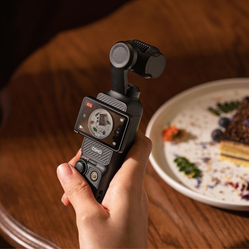 Екшн-камера DJI Osmo Pocket 3 Creator (CP.OS.00000302.02)