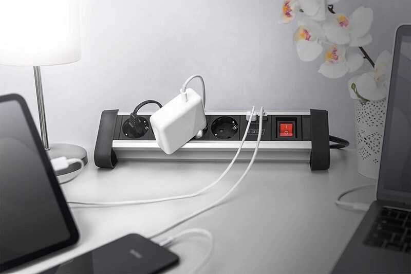 Фільтр живлення Digitus DA-70614 4 розетки, 2 USB, 1.5 м, Silver