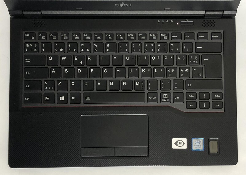 Ноутбук Fujitsu Lifebook E549 / 14" FullHD IPS / i5-8265U / 8GB / 256GB SSD / Win11Pro / Backlight / сканер відбитка - Б/в