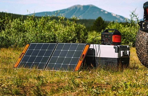 Портативна сонячна панель Jackery SolarSaga 100W (21-0002-000059)