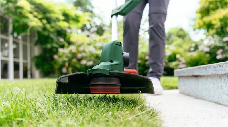 Тример Bosch UniversalGrassCut 18V-260 (0.600.8C1.D03)
