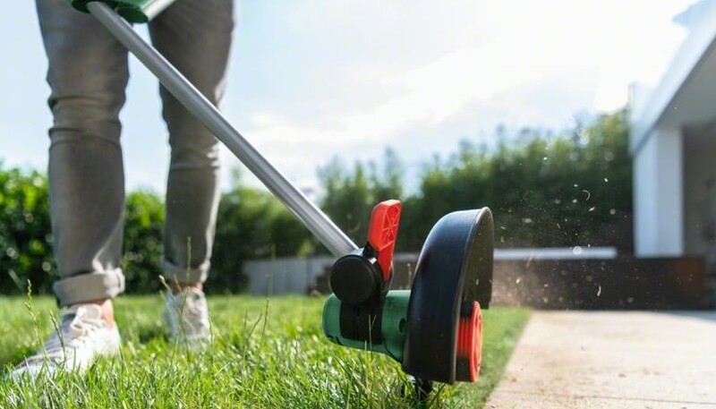Тример Bosch UniversalGrassCut 18V-260 (0.600.8C1.D03)
