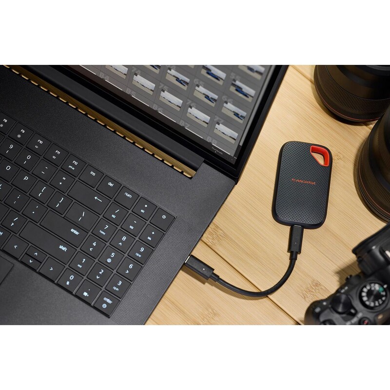 Накопичувач зовнішній SSD 1TB SanDisk Extreme Portable V3 (SDSSDE70-1T00-G25)