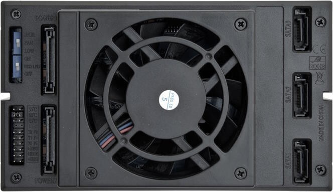 Бекплейн Chieftec Hot-Swap Aluminium 2x5.25"/3x3.5" SATA (CBP-2131SAS)