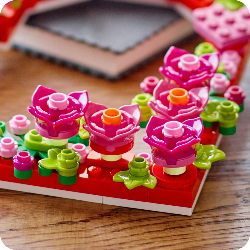 Конструктор LEGO Iconic Візерунок у вигляді серця (40638)