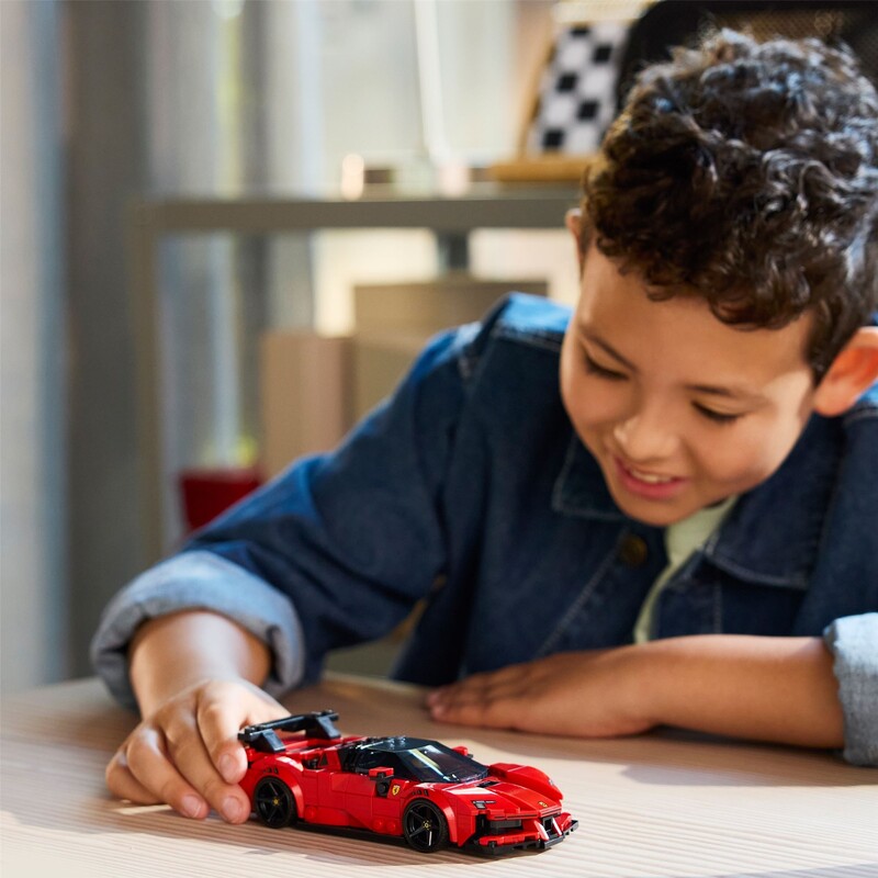 Конструктор LEGO Speed Champions Спортивный автомобиль Ferrari SF90 XX Stradale (77254)