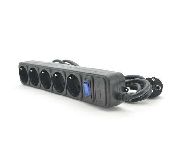 Фильтр питания Merlion B545/07733 5 розеток 4,5м черный