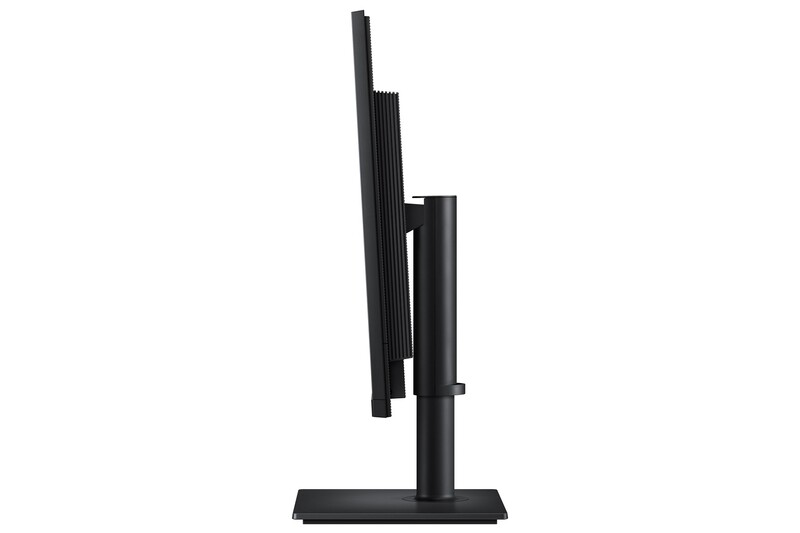 Монитор Samsung 32" ViewFinity S8 (LS32H804UAIXUA)