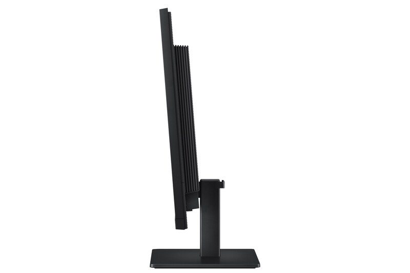 Монітор Samsung 27" ViewFinity S7 (LS27H700EAIXUA)