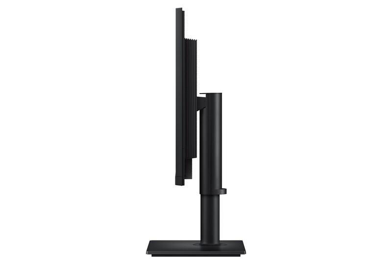 Монитор Samsung 27" ViewFinity S8 (LS27H804UAIXUA)