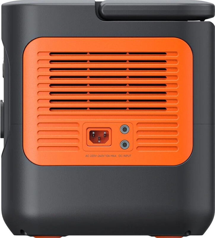 Зарядна станція Jackery Explorer 2000 v2 (21-0001-000267)