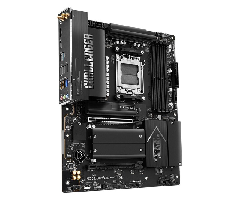 Материнська плата ASRock X870 Challenger WiFi Socket AM5