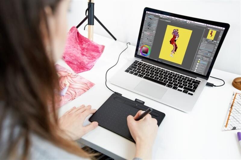 Графічний планшет Wacom Intuos S Black (CTL-4100K-S)