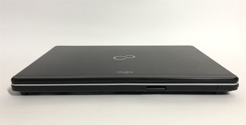 Ноутбук Fujitsu LifeBook S761 / 13.3" (1366х768) / i5-2520M / 8GB / 250GB HDD / Win10Pro - Б/у