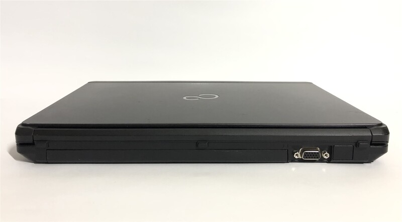 Ноутбук Fujitsu LifeBook S761 / 13.3" (1366х768) / i5-2520M / 8GB / 250GB HDD / Win10Pro - Б/у