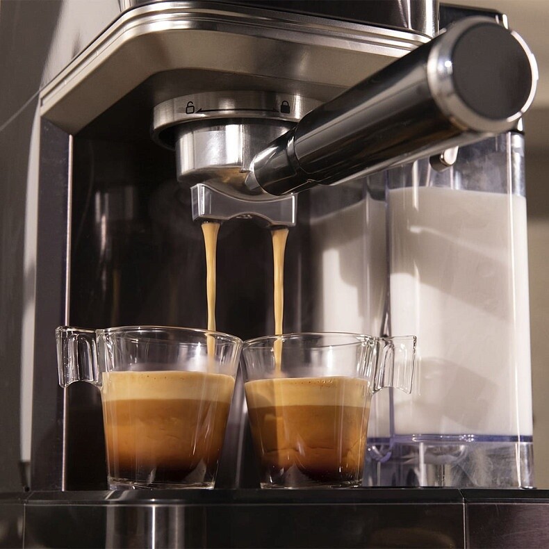 Кавоварка ріжкова Cecotec Cafelizzia ColdBrew Latte (A01_EU01_108987)