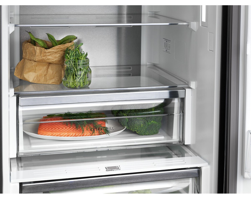 Холодильник Electrolux LNT7ME36K2