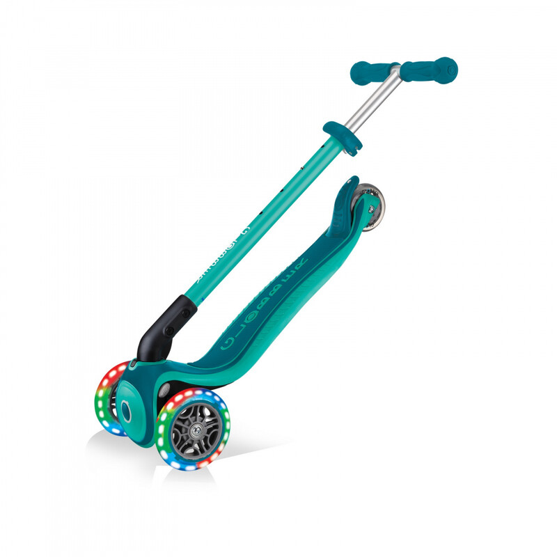 Самокат Globber Primo Foldable Fantasy Lights Green (432-106-3)