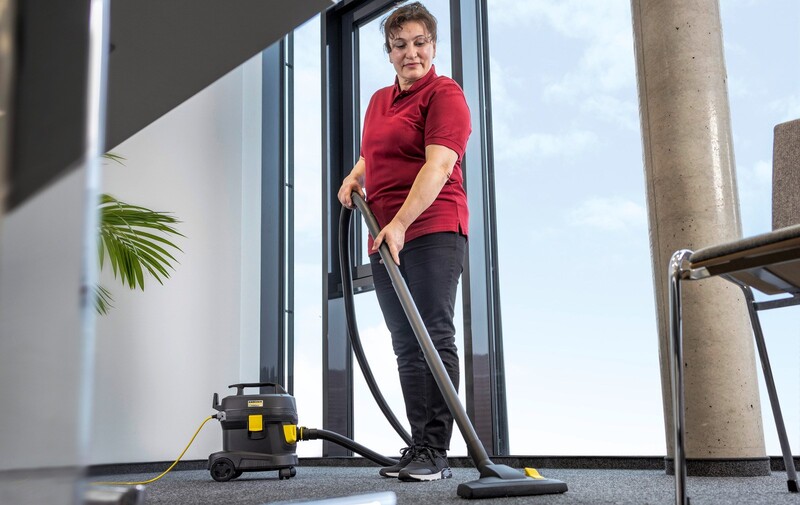 Пылесос Karcher Go!Further T 11/1 Classic Adv Re!Plast (1.527-222.0)