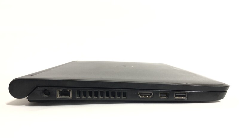 Ноутбук Dell Latitude 3340 / 13.3" (1366х768) / i3-4005U / 8GB / 320GB HDD / Win10 - Б/в