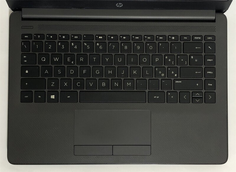 Ноутбук HP 240 G8 / 14" FullHD IPS / i5-1035G1 / 8GB / 256GB SSD / Win11Pro - Б/в