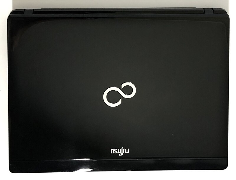 Ноутбук Fujitsu LifeBook P771 / 12.5" (1280х800) / i7-2617M / 8GB / 128GB SSD / 3G / Win10Pro - Б/у