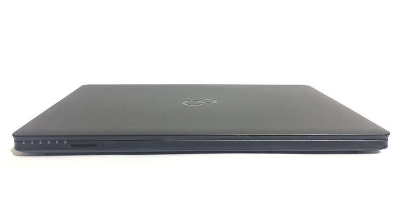 Ноутбук Fujitsu Lifebook A357 / 15.6" FullHD IPS / i3-6006U / 8GB / 128GB SSD / Win10Pro - Б/в