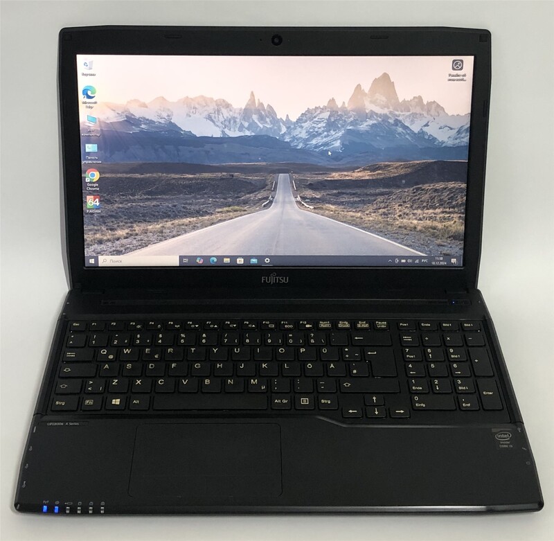 Ноутбук Fujitsu Lifebook A544 / 15.6" (1366х768) / i3-4000M / 8GB / 120GB SSD / Win10Pro - Б/в