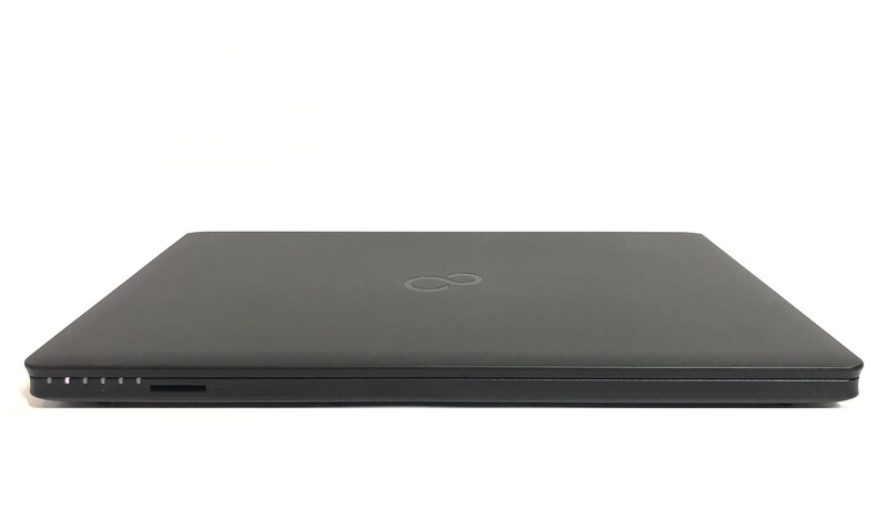 Ноутбук Fujitsu Lifebook A557 / 15.6" FullHD IPS / i5-7200U / 8GB / 160GB SSD / Win10Pro - Б/в