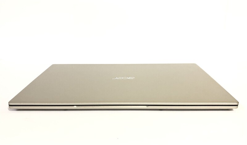 Ноутбук Acer Swift 1 SF114-34 / 14" FullHD IPS / Pentium Silver N6000 / 8GB / 256GB SSD / Win11Pro / Backlight / сканер відбитка - Б/в