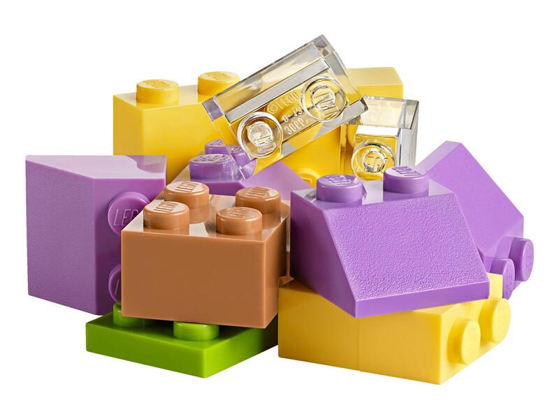 Конструктор LEGO Classic Валіза для творчості (10713)