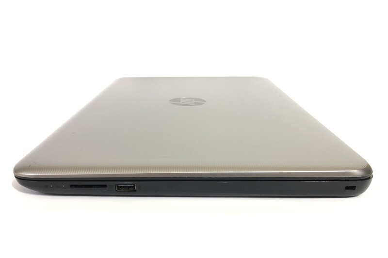 Ноутбук HP 15-ay182no / 15.6" FullHD / i3-7100U / 6GB / 128GB SSD / Win10 - Б/в