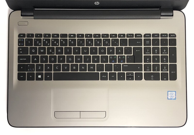 Ноутбук HP 15-ay182no / 15.6" FullHD / i3-7100U / 6GB / 128GB SSD / Win10 - Б/в