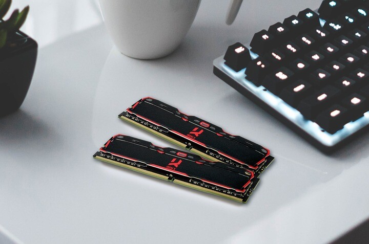 Модуль памяти DDR4 2x16GB/3200 Goodram Iridium X Black (IR-X3200D464L16A/32GDC)