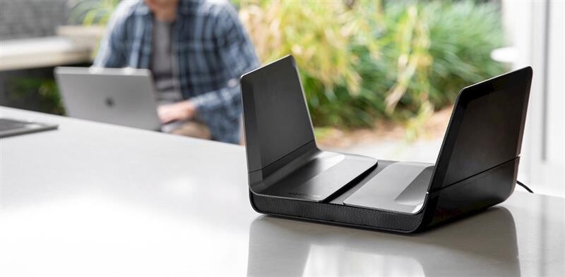 Маршрутизатор Netgear Nighthawk AX12 (RAX120-100EUS)
